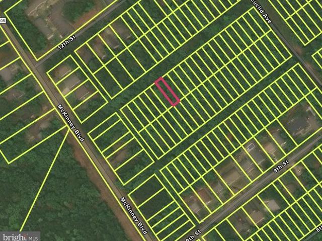 Land for sale in Classic Shore, Colonial Beach