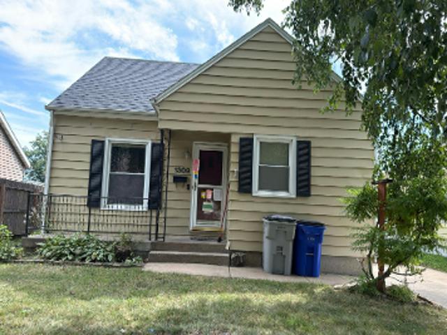 House for sale in Linn, Iowa