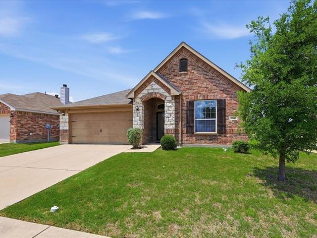 House for sale in Crowley, Tarrant County