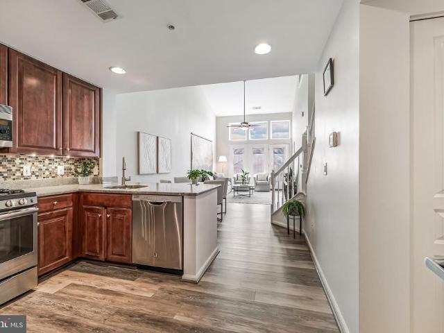 Condo for sale in Virginia