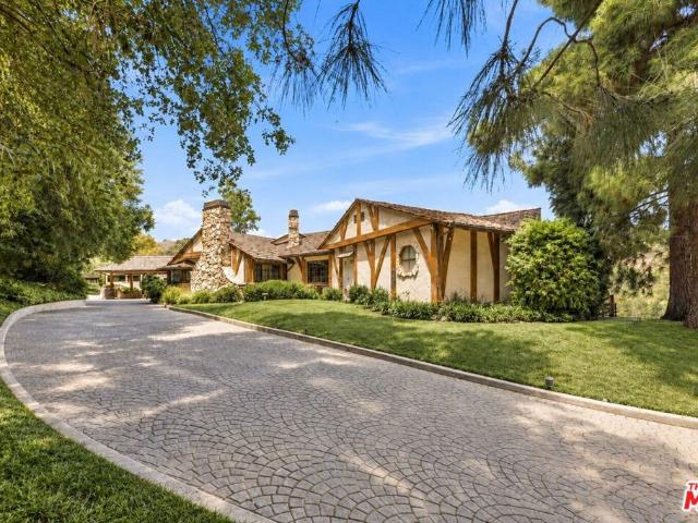 House for sale in Studio City Neighborhood Council District, Canoga Park