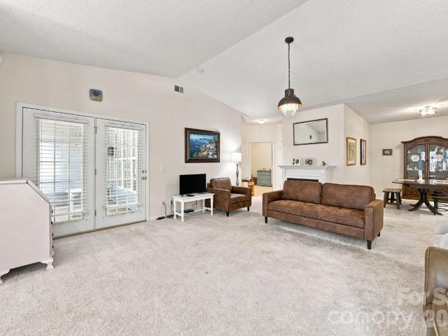 Townhouse for sale in Mecklenburg, North Carolina