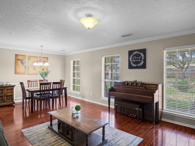 House for sale in Meadows Place, Texas