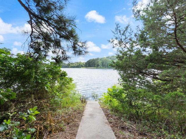 House for sale in Springtown, Gentry
