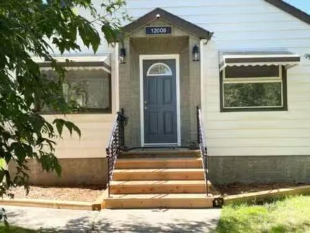 House for sale in Wedgewood, Alberta