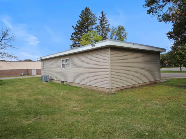 House for sale in Suburban Mobile Home Park, Little Falls
