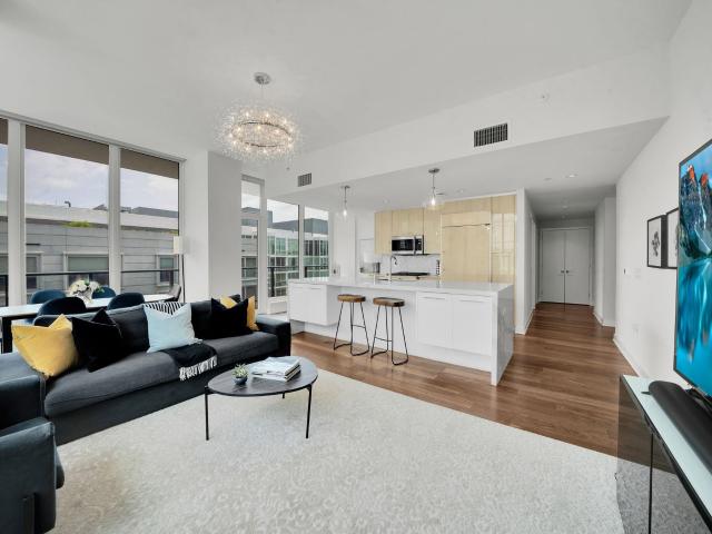 Condo for sale in Hudson, New Jersey