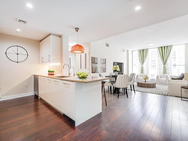 Condo for sale in Hudson, New Jersey