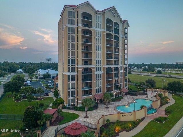 Condo for sale in Gulfport, Mississippi