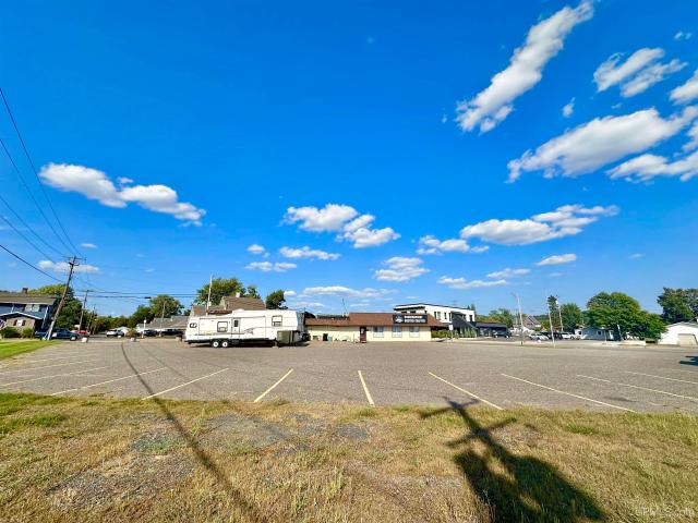 Commercial for sale in Iron Mountain, Michigan