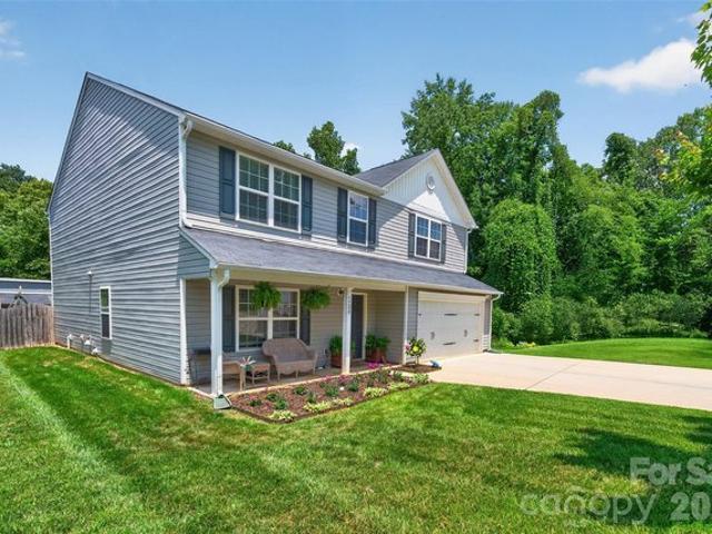 House for sale in Lowell, North Carolina