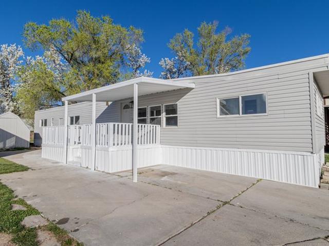 House for sale in Layton, Utah
