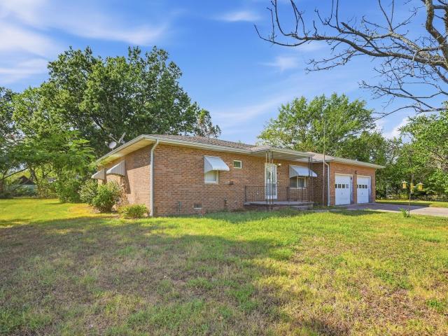House for sale in Golden City, Barton County