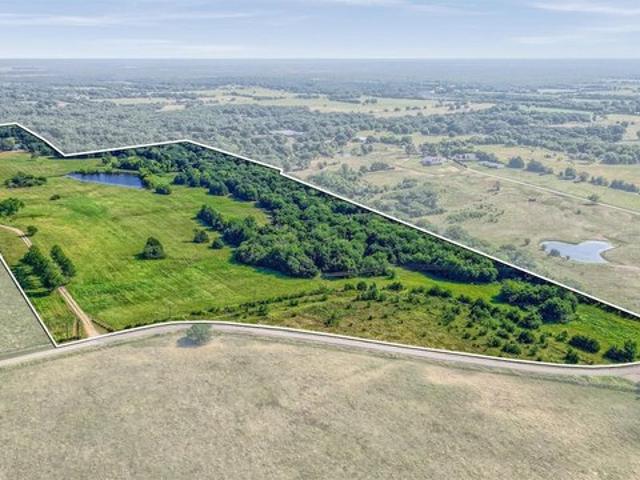House for sale in Fannin, Texas