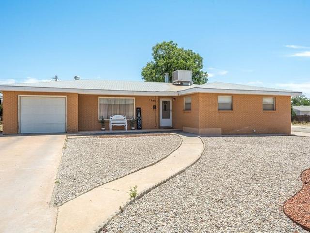 House for sale in Alamogordo, New Mexico