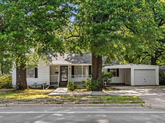 House for sale in Ark