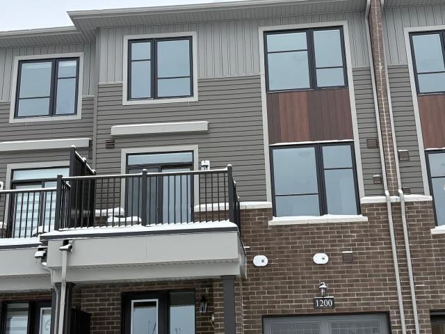 Townhouse for sale in Woburn, Ontario