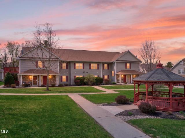 Condo for sale in Niskayuna, New York