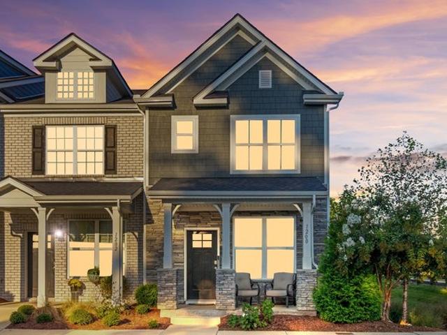 Townhouse for sale in Hermitage, Nashville