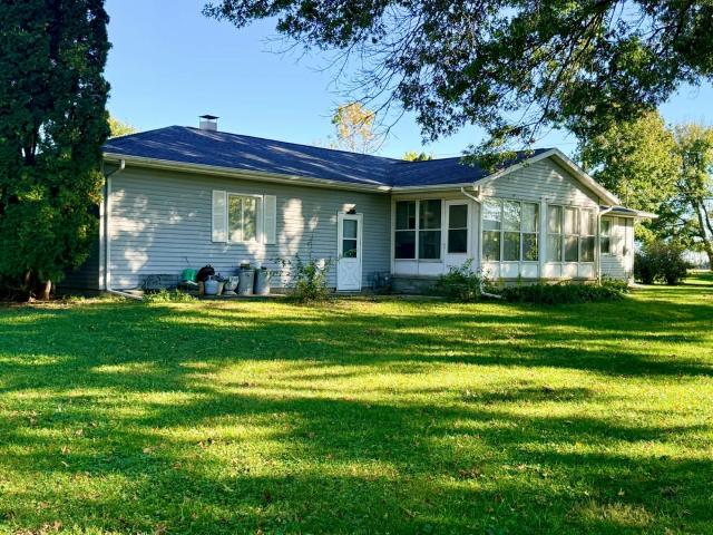 House for sale in Rock Falls, Whiteside County