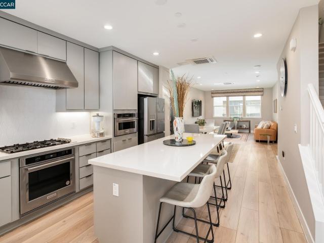Condo for sale in San Ramon, California