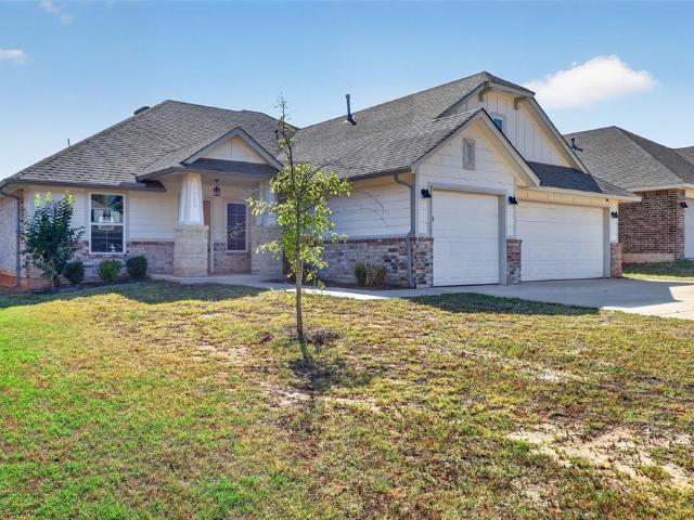 House for sale in Azalea Farms, Noble