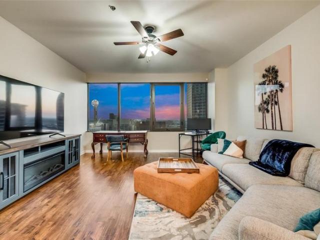 Condo for sale in Dallas Condo for sale in Dallas