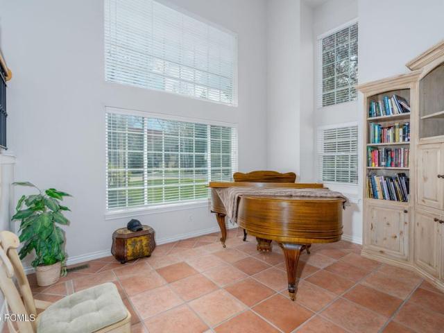 House for sale in Midway House for sale in Midway