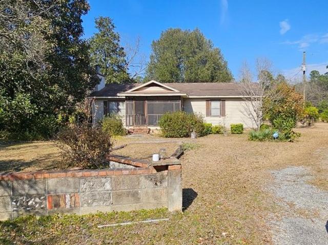House for sale in Saint Stephen, South Carolina
