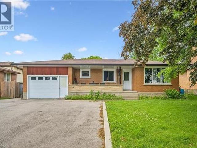 House for sale in Kitchener, Ontario