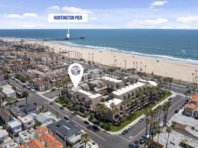 Condo for sale in Huntington Beach, California