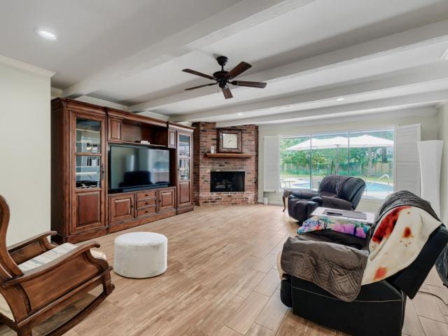 House for sale in Dickinson, Texas
