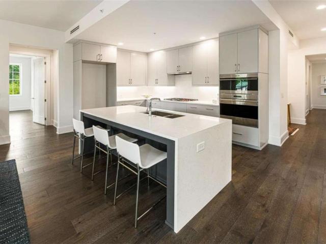 Condo for sale in Atlanta, Georgia
