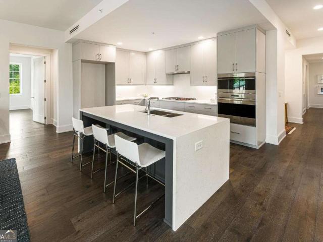 Condo for sale in Atlanta, Georgia