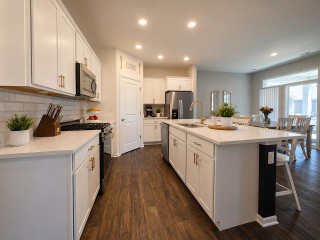 House for sale in Mchenry, Illinois