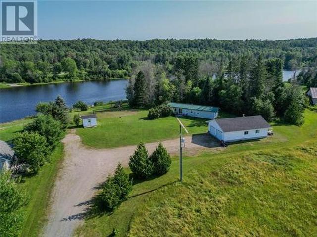 House for sale in Sables-spanish Rivers, Ontario