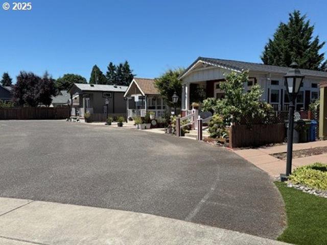 House for sale in Eugene