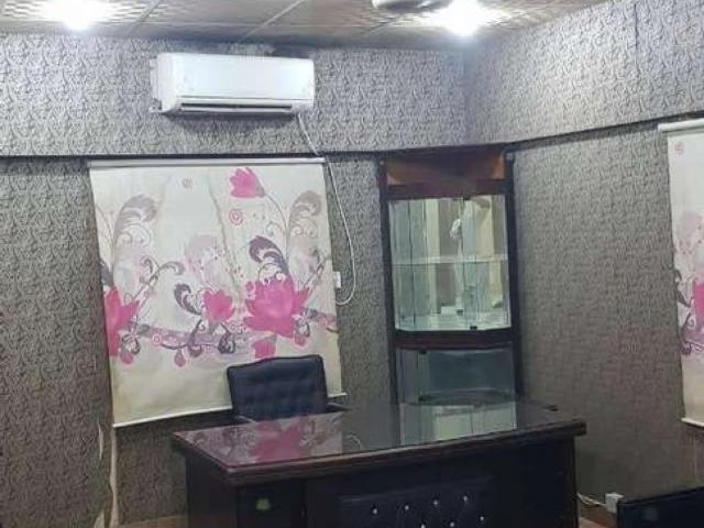 Commercial for rent in 2 ڈی ایچ اے فیز, کراچی ڈویژن