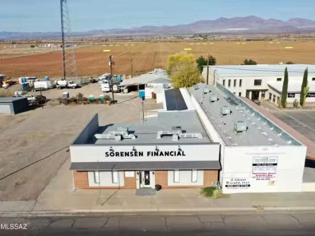 House for sale in Safford