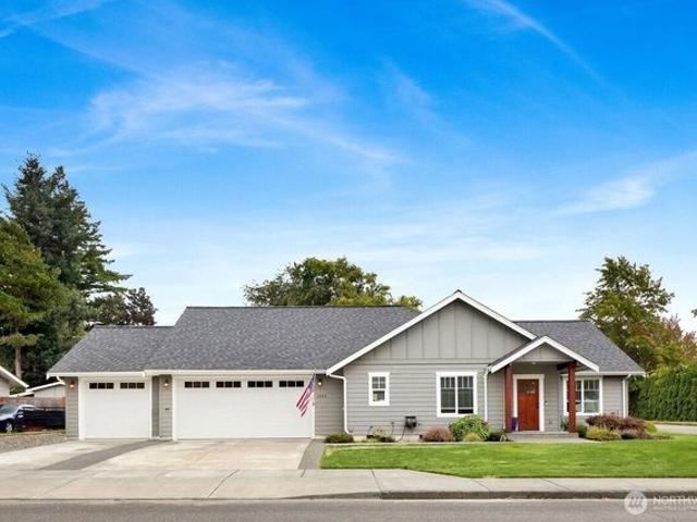 House for sale in Lynden, Whatcom County