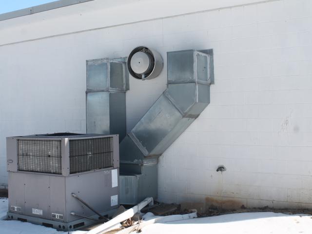 Commercial for sale in Harrisburg, Illinois