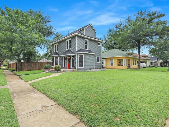 House for sale in Denison, Texas