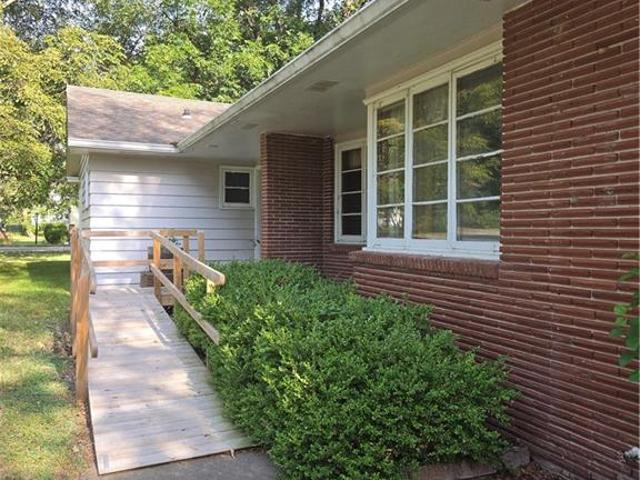 House for sale in Fredonia, Wilson County
