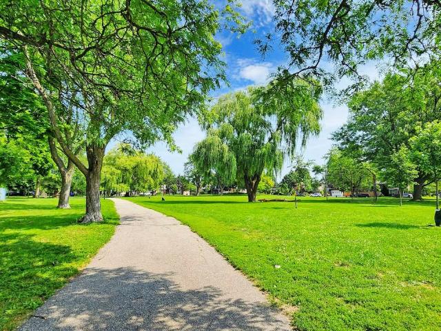 Apartment for rent in Woburn, Ontario