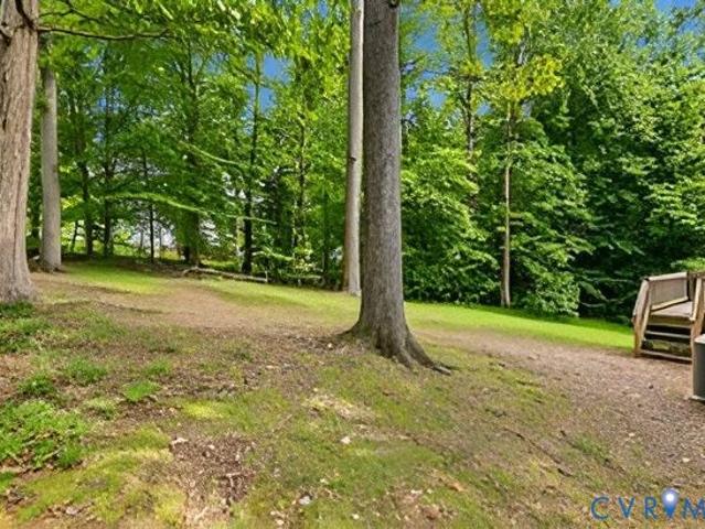 House for sale in Swift Creek Crossing, Midlothian