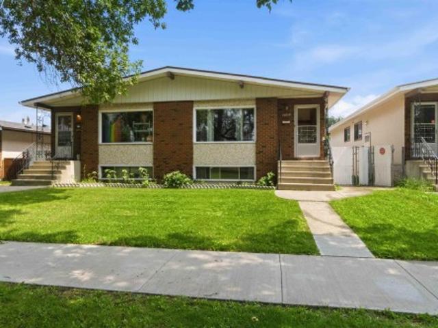 House for sale in Wedgewood, Alberta