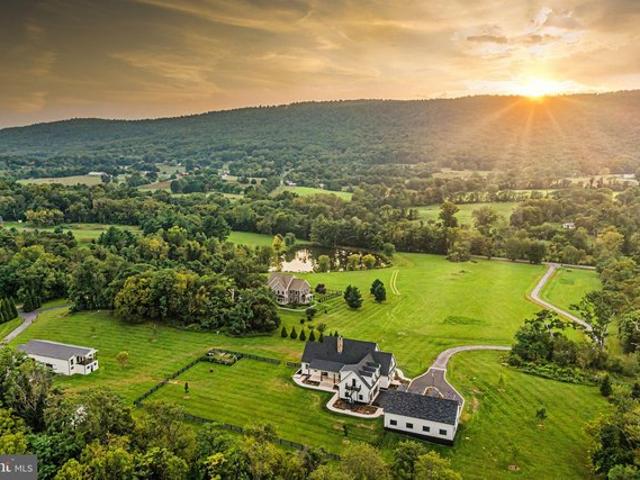 House for sale in Lovettsville, Loudoun County