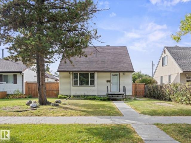 House for sale in Prince Charles, Edmonton