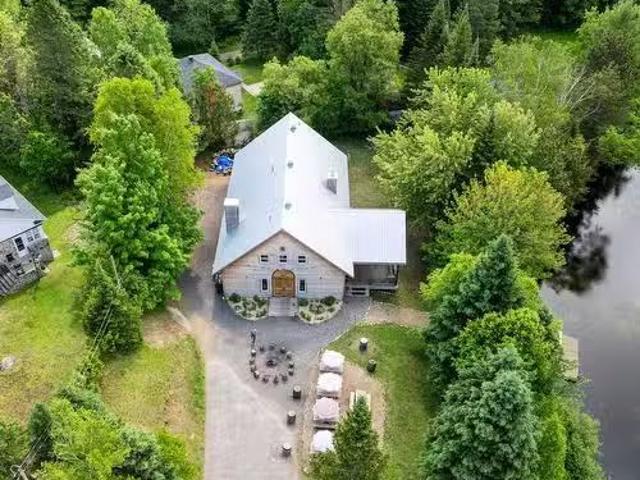 House for sale in Laurentides, Quebec