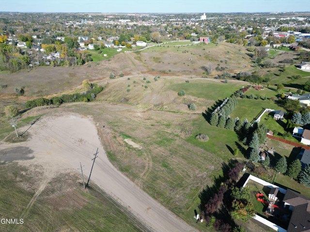 Land for sale in Jamestown, North Dakota